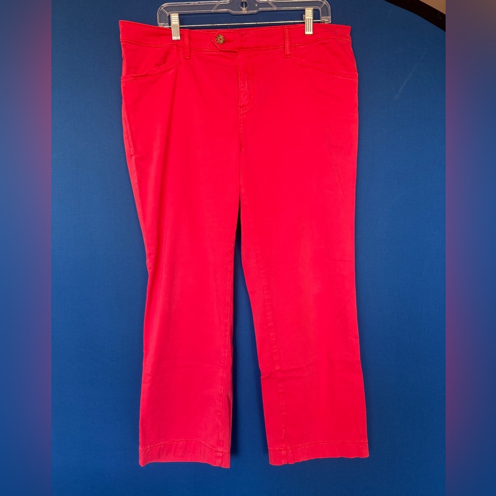 LILA RYAN Bright Red Cropped Pants